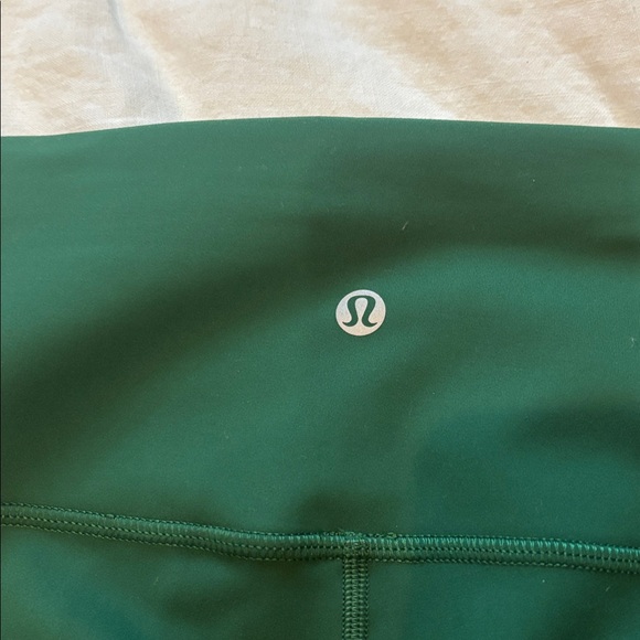 Lululemon Wunder Train High Rise Crop 23", Everglade Green - Picture 6 of 9